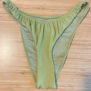 House of CB Ruched Bikini Bottom in Green Size Large